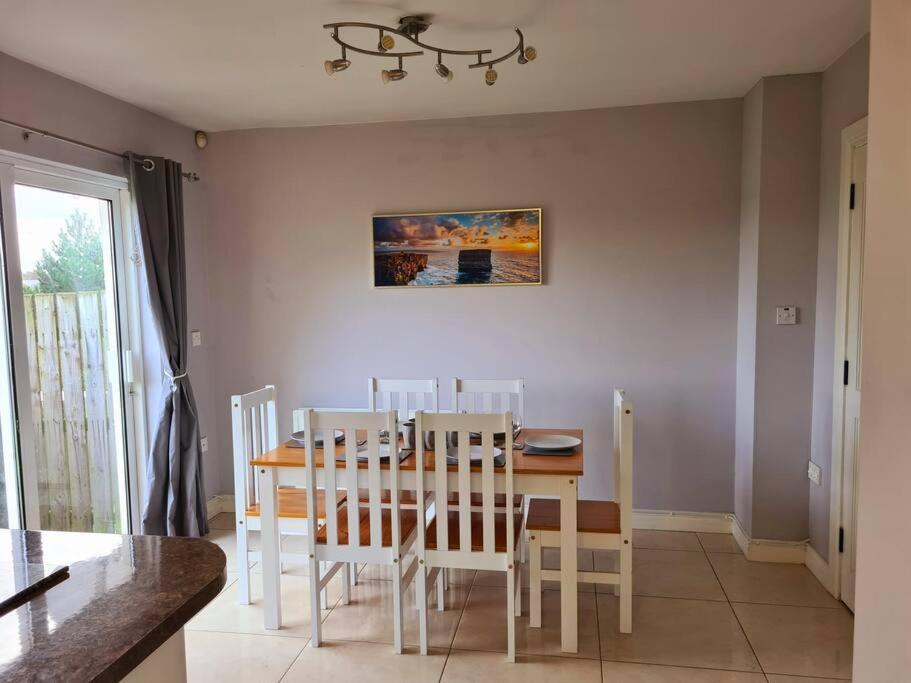 Seaside House - Wifi, Large Spacious Bundoran