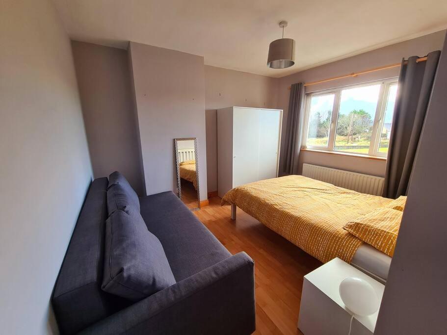 Seaside House - Wifi, Large Spacious Holiday home Bundoran