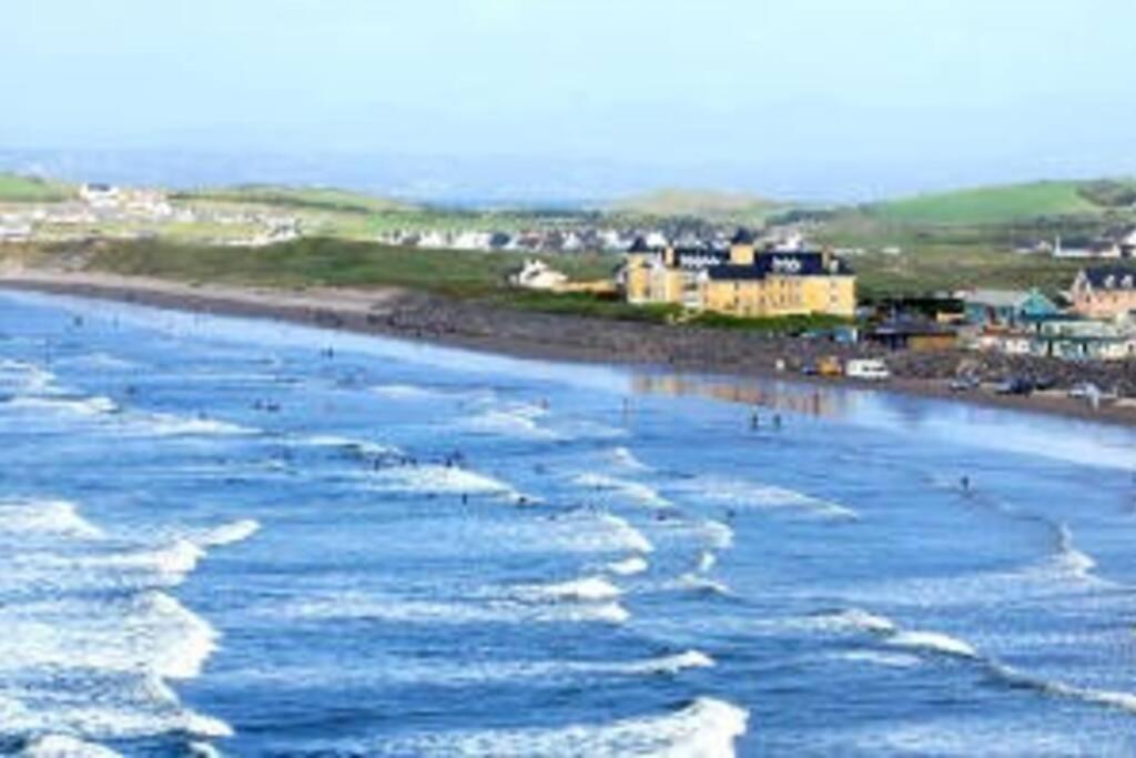 Seaside House - Wifi, Large Spacious Holiday home *