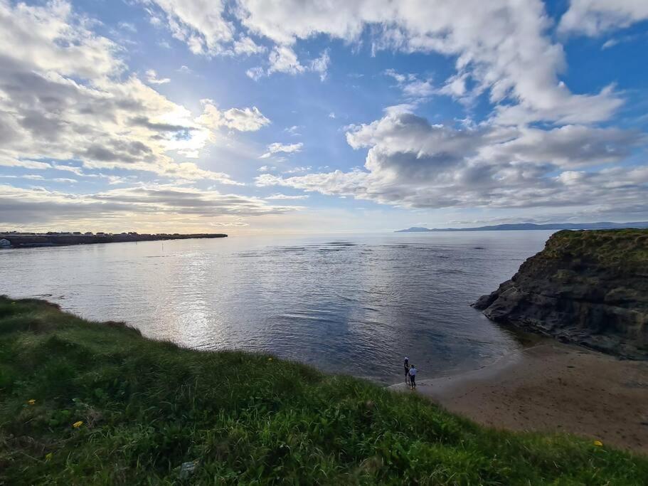 Seaside House - Wifi, Large Spacious Holiday home *