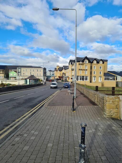 Holiday home Seaside House - Wifi, Large Spacious *